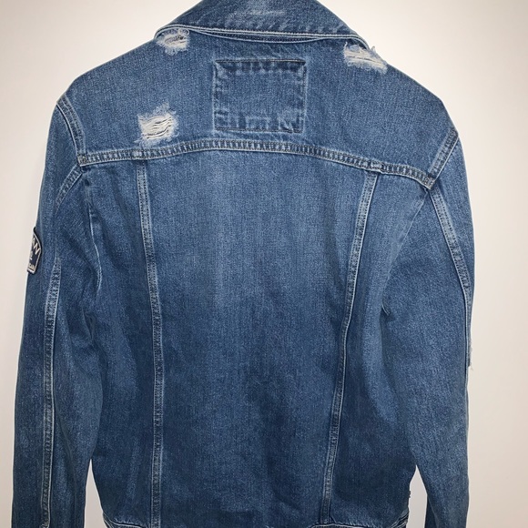 Zara denim jean jacket w/ embroidered patches - Picture 2 of 3